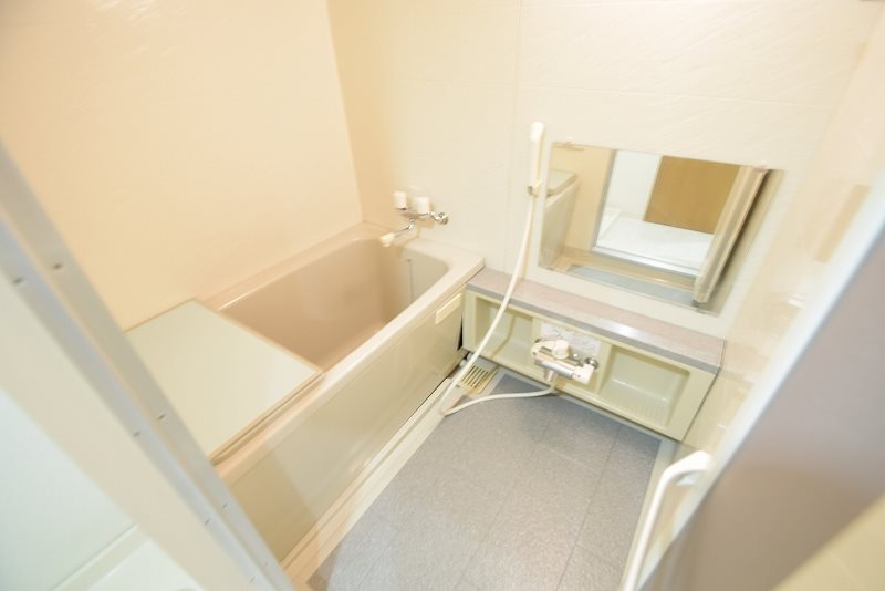 プルビア湘南 風呂画像