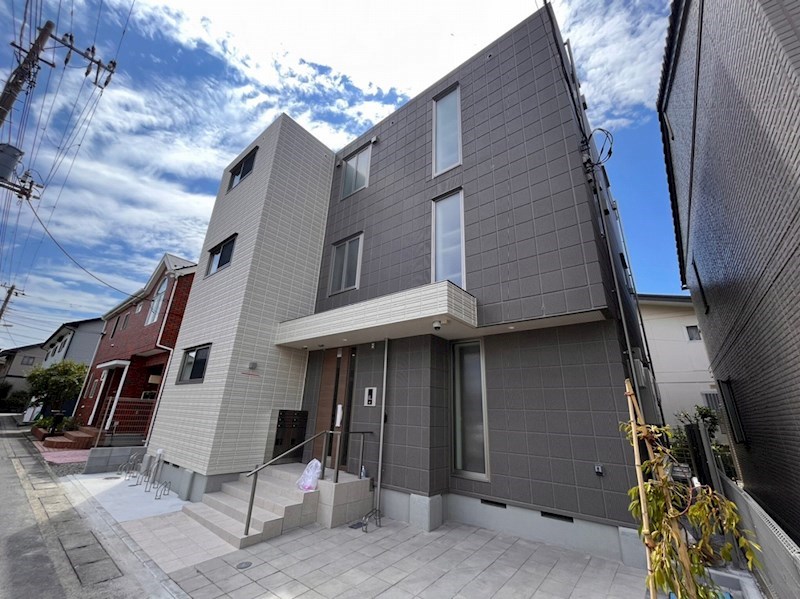 SAKURA　COURT 302号室 外観