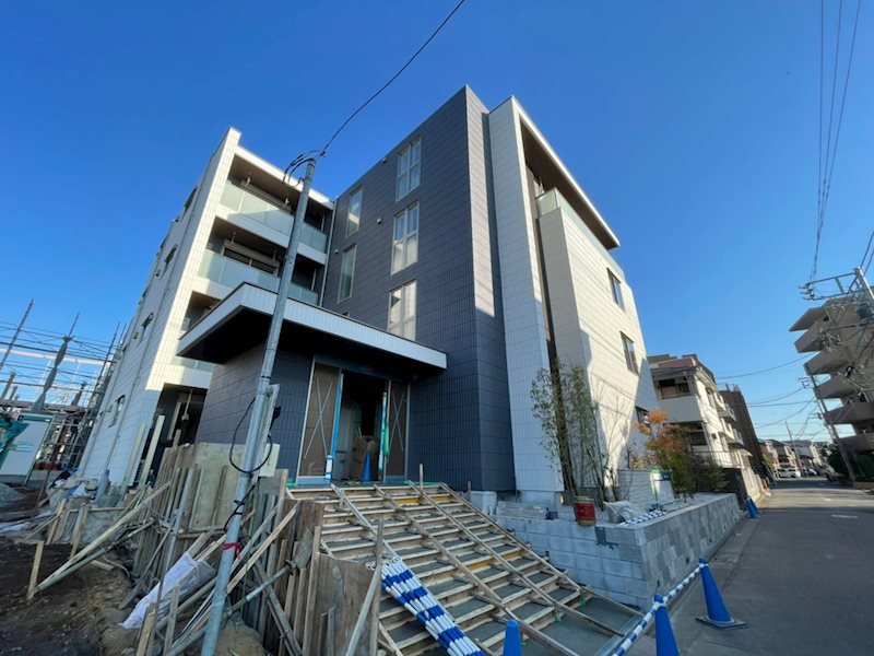 west court 403号室 外観