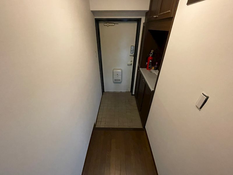 コルビュジェ湘南台 玄関