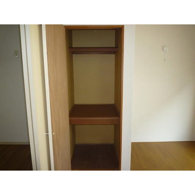 エステートピッコロ 収納