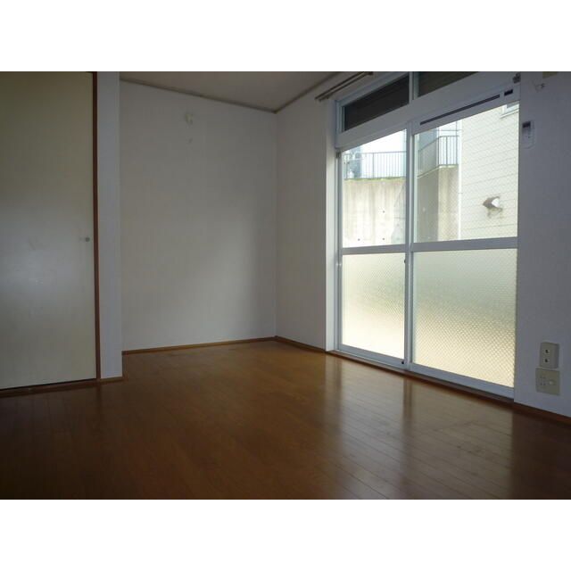 エステートピッコロ リビング