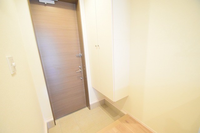 ＡＺＵＬ七里 玄関