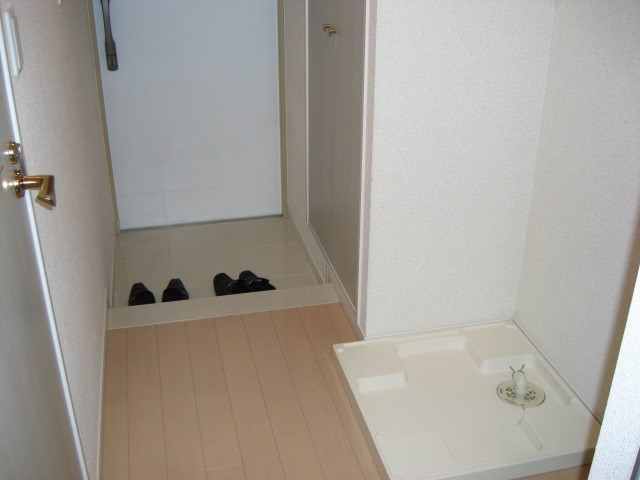 らうらうじ湘南台 玄関