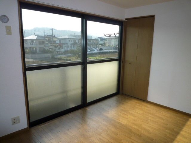 セナＡ ベッドルーム