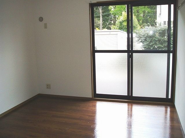 エミネンス壱番館 リビング