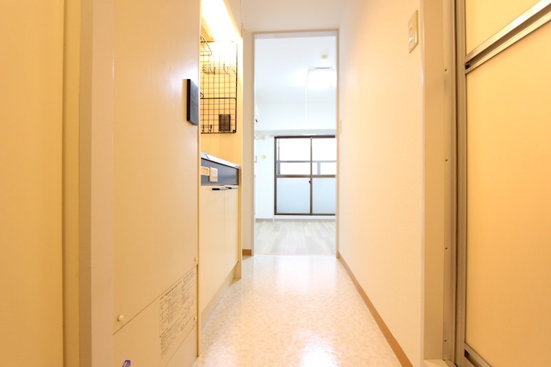 ハイライフ湘南 玄関