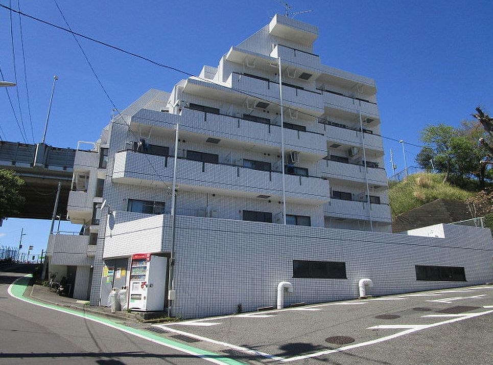 サンマールかしわ台 308号室 外観