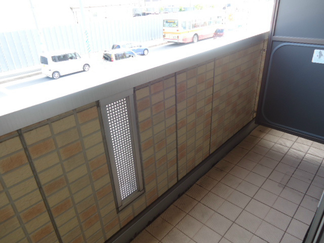 ヴィラ新天地  ベランダ