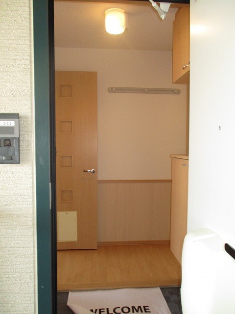 スワロウテイルＡ 玄関