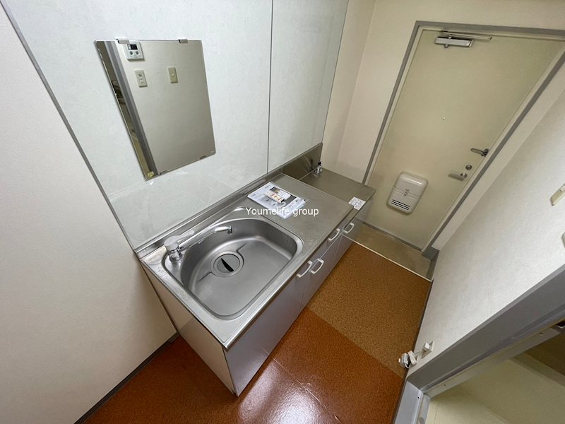 下の根グラスワン キッチン