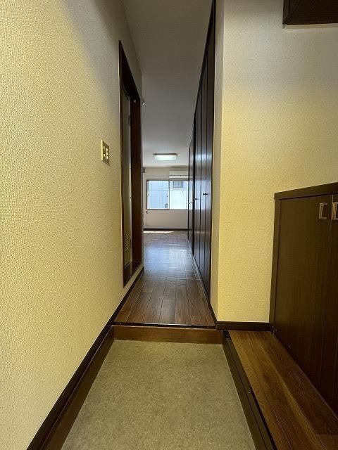 エクセレント壱番館 玄関