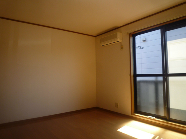 アヴニール・タイコー リビング