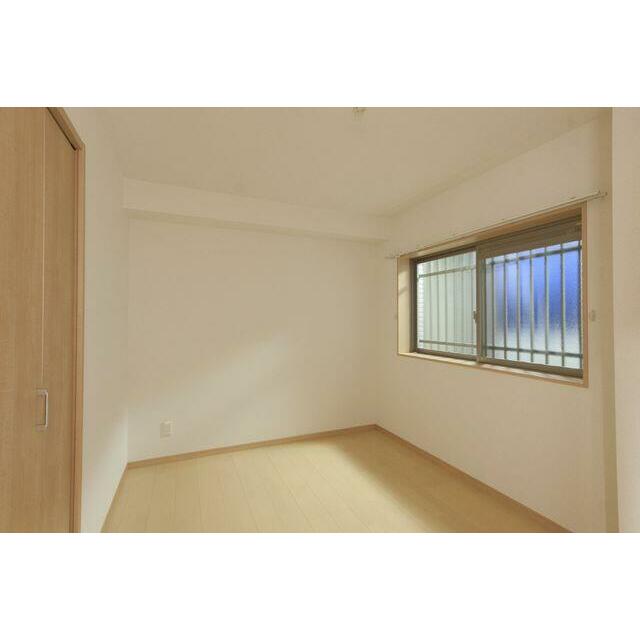 ヴィオレット湘南 ベッドルーム