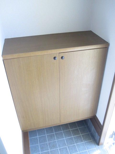 桝永タウンハウス 玄関