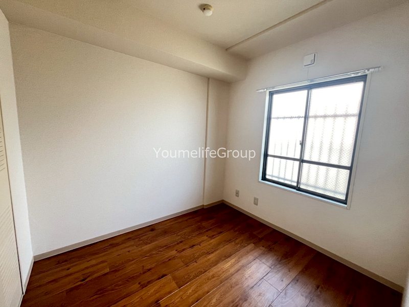 KRC藤沢ビル ベッドルーム