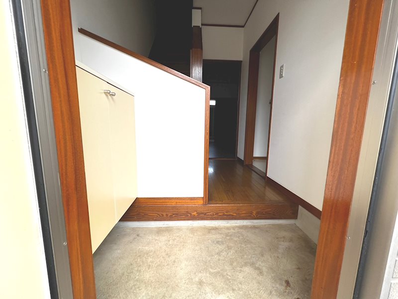 ハイツはみるとん 玄関