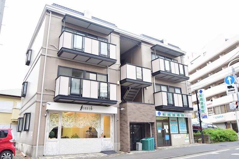 レイン湘南 202号室 外観