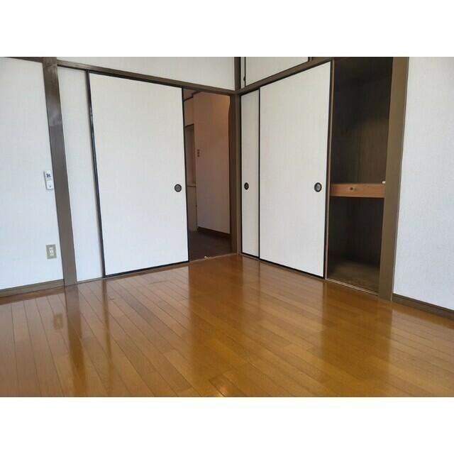 サンライフ上飯田 ベッドルーム