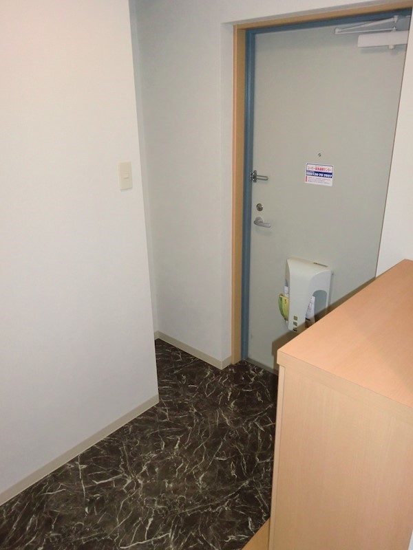 Kスクエア 玄関