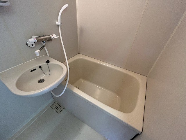 メゾン鎌倉  風呂画像