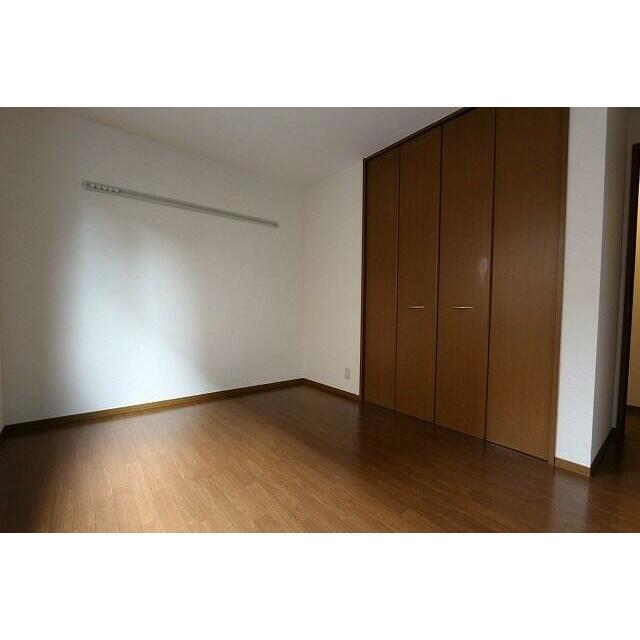 パラシオンＤ ベッドルーム