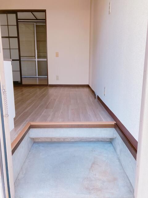 稲垣ハイツ 玄関