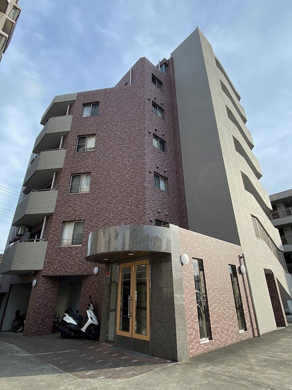 アバンサール湘南 403号室 外観