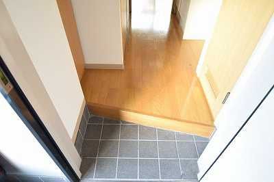 マジェスティービル 玄関