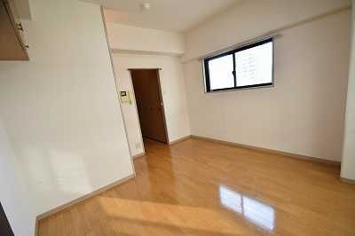 マジェスティービル ベッドルーム