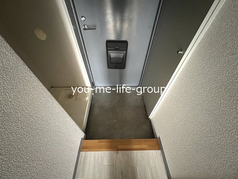 コバヤシビル 玄関