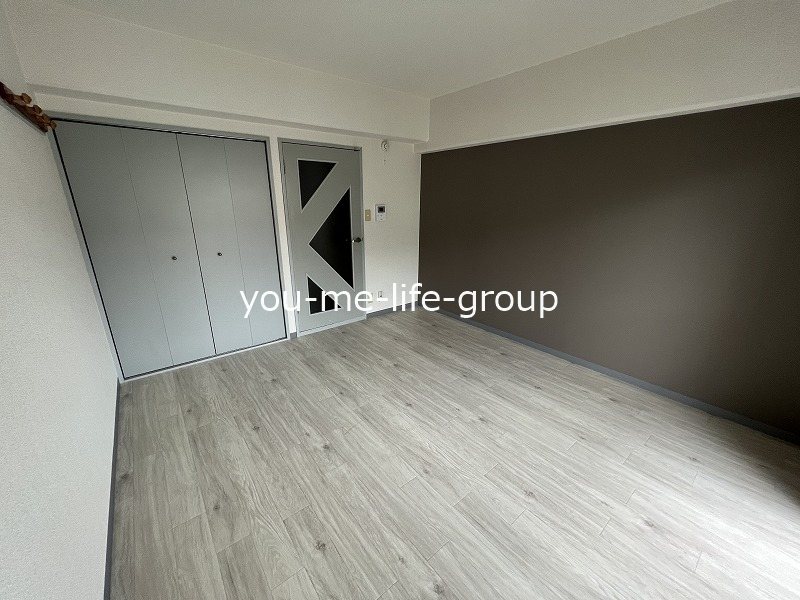 コバヤシビル ベッドルーム