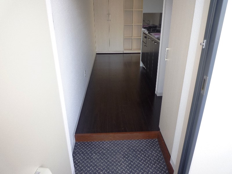 プレイズレイ 玄関