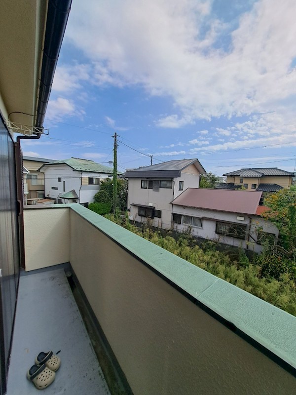 こまがた植田 ベランダ