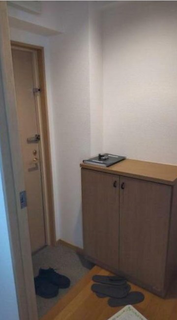 ビラタロス 玄関