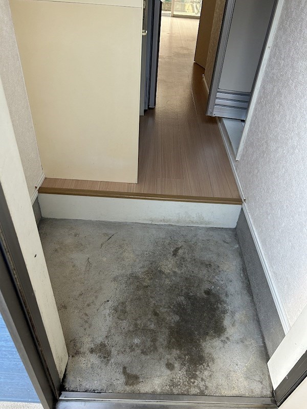 フィリオ　イセハラ 玄関