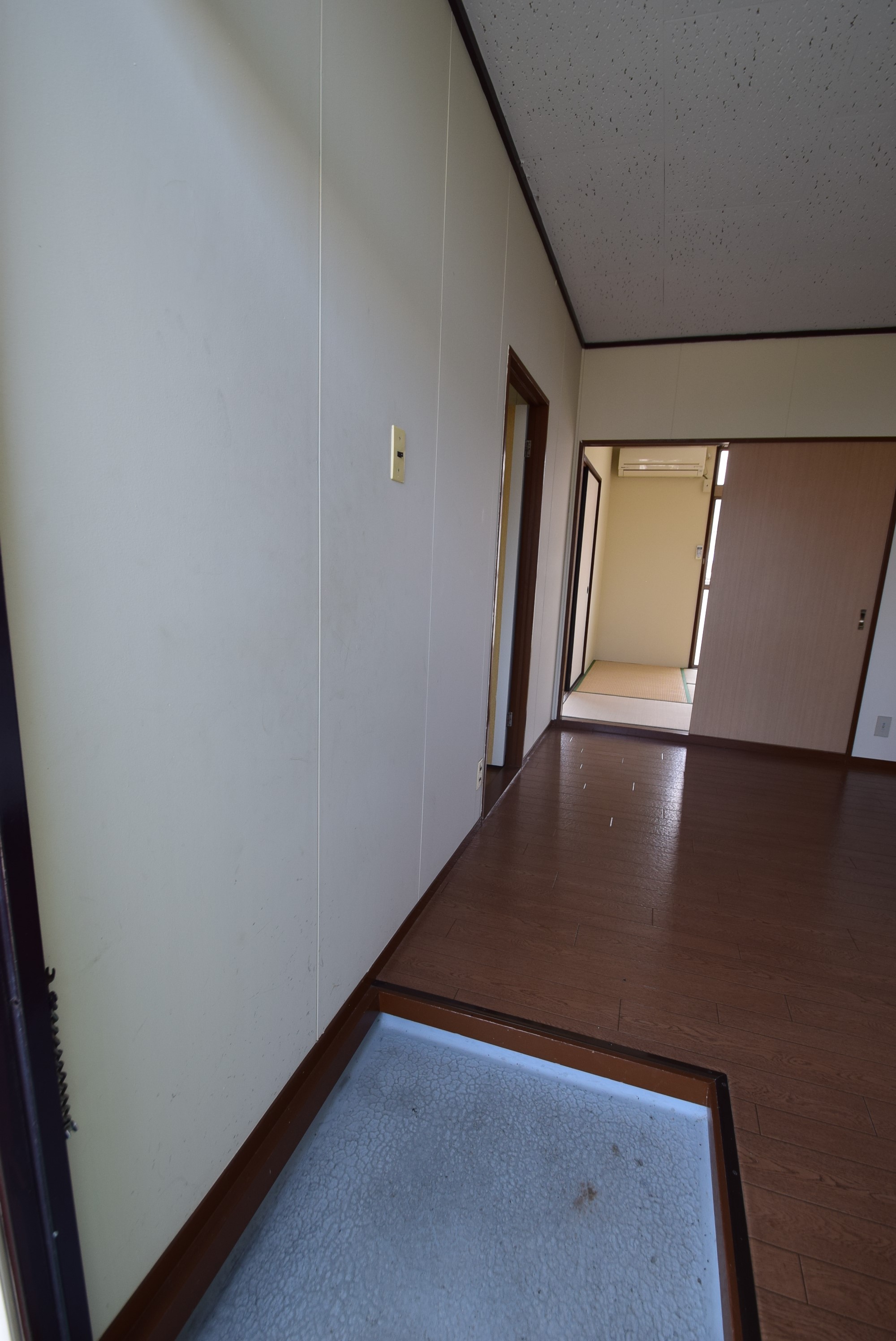 石川ハイツA 玄関