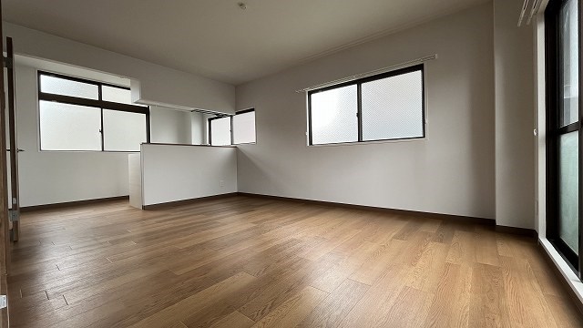 MITSUKEDAI PLACE  リビング