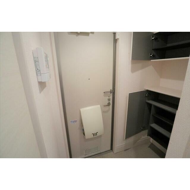 ウィスタリア戸塚 玄関