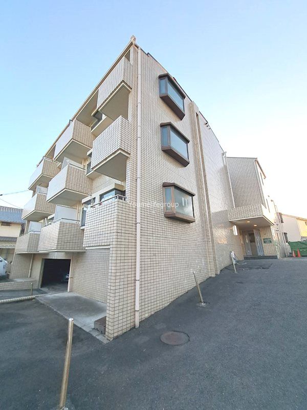 パークヒルズ茅ヶ崎  202号室 外観