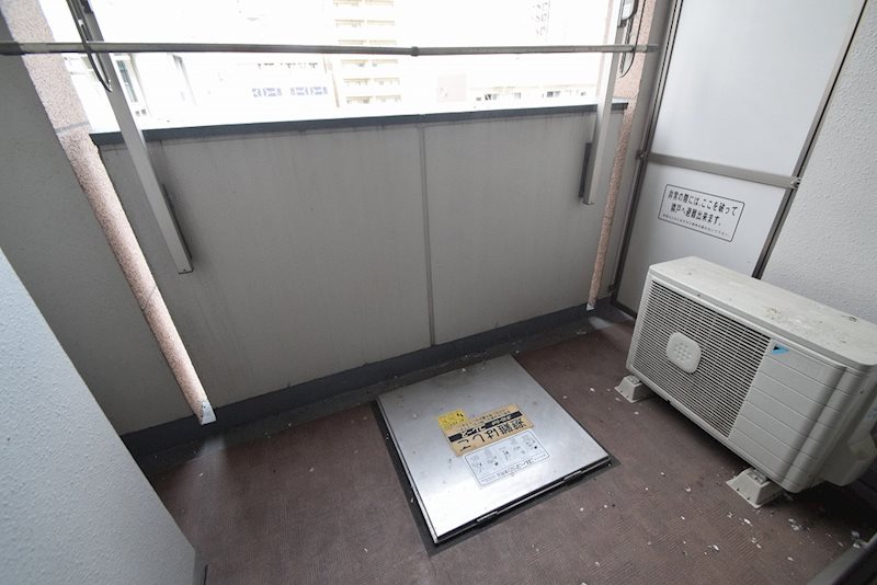 コンソラーレ本厚木 ベランダ