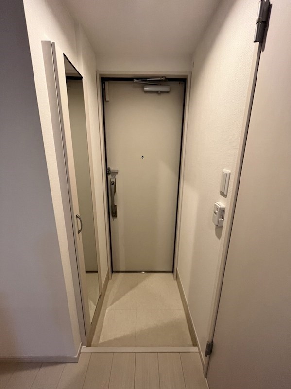 サンライン湘南 玄関