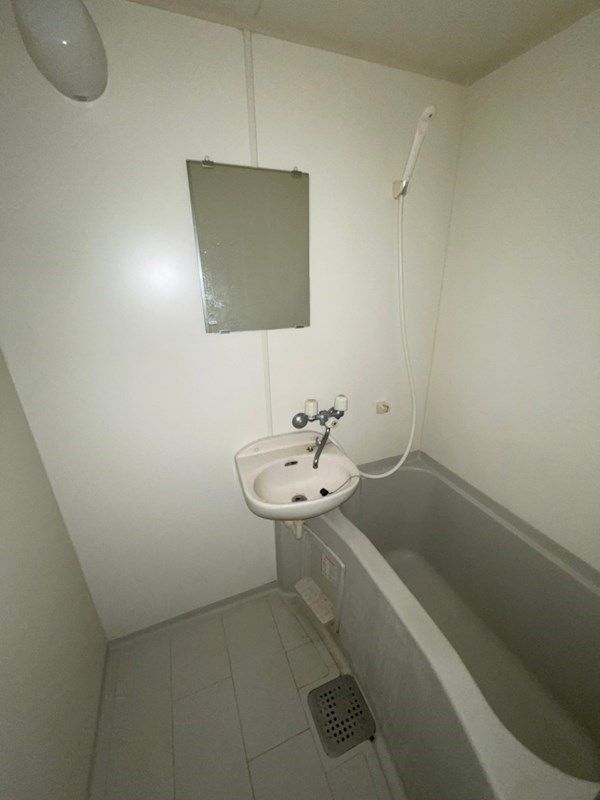 フィールド・ムーン 風呂画像