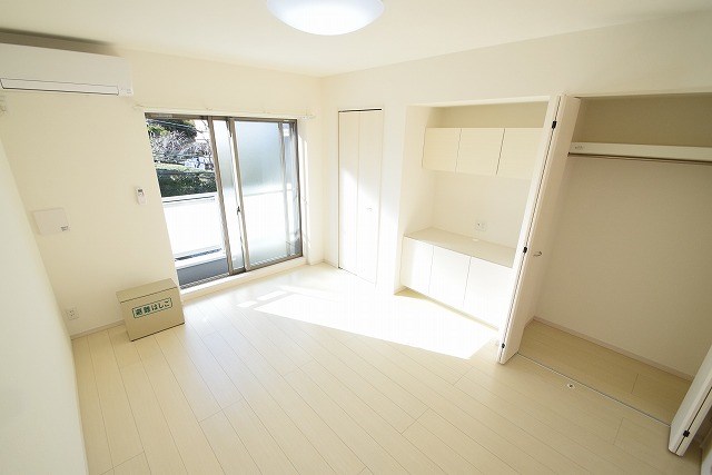 ブルーヒルズ ベッドルーム