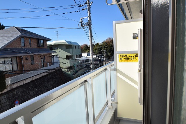 ブルーヒルズ ベランダ