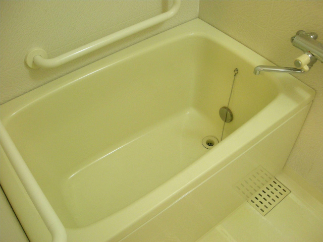 バス モンティクロ壱番館  風呂画像