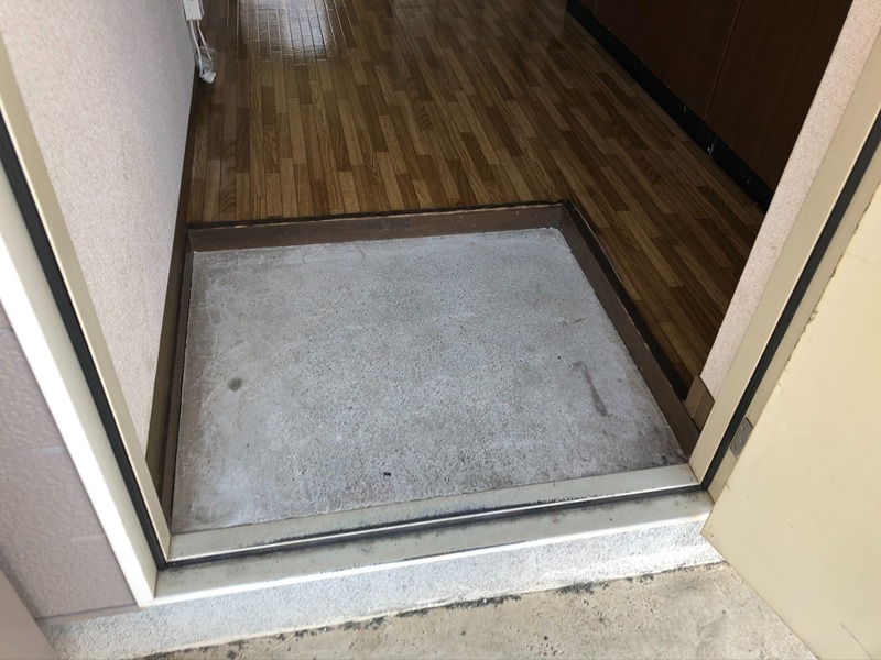 メゾンドール 玄関