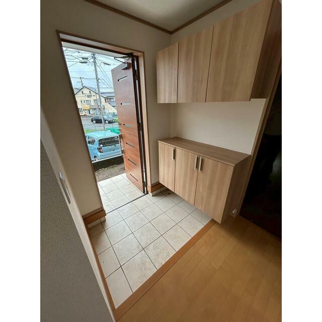浜須賀貸家 玄関