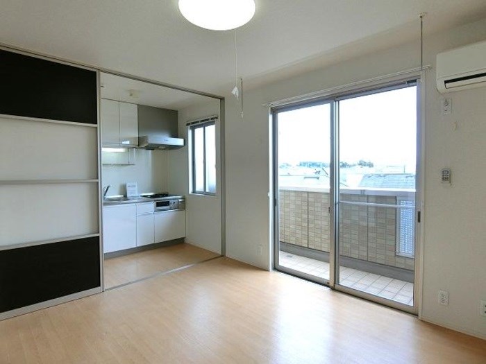 ベルソス高倉Ｂ リビング