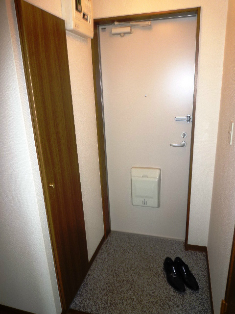 アムール　KURITA 玄関